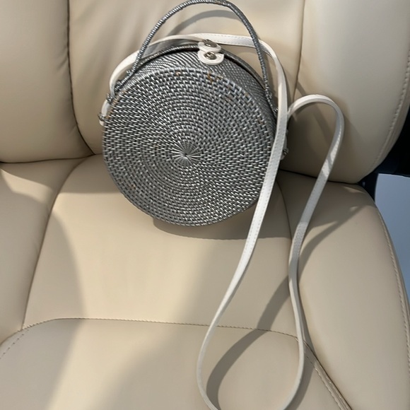 Gray Shoulder Bag with Floral Lining - Picture 3 of 3